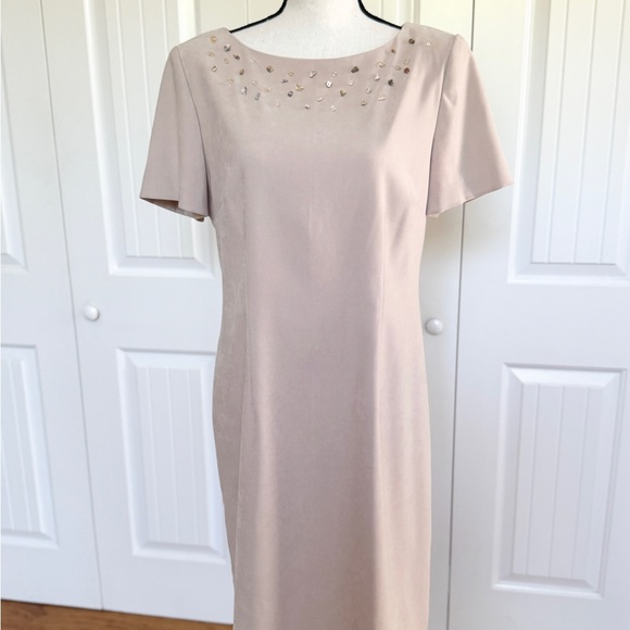 Jessica Howard Beige Beaded Neck Sheath Dress Wedding Guest Party Cocktail 12 - Picture 11 of 15